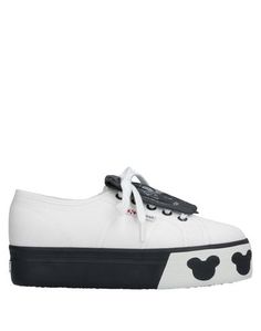 Низкие кеды и кроссовки Superga