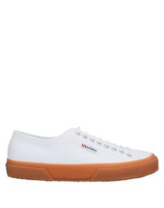 Низкие кеды и кроссовки Superga