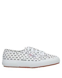 Низкие кеды и кроссовки Superga