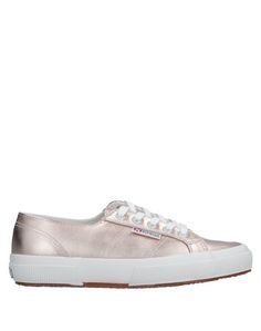 Низкие кеды и кроссовки Superga