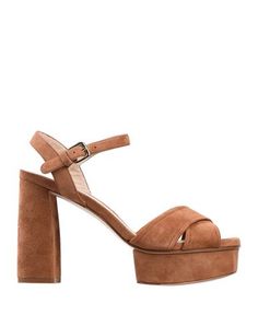 Сандалии Stuart Weitzman