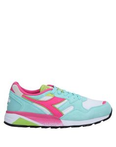 Низкие кеды и кроссовки Diadora