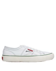Низкие кеды и кроссовки Superga
