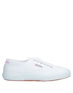 Низкие кеды и кроссовки Superga