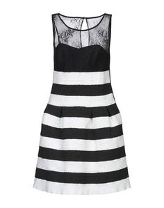 Короткое платье Guess