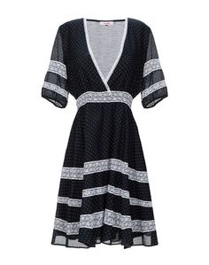 Короткое платье Blumarine