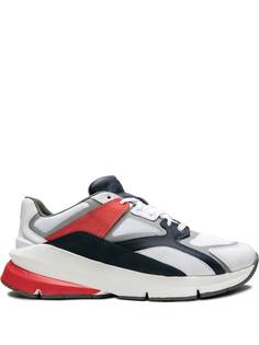 Under Armour UA Forge 96 Track