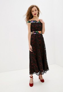 Платье MadaM T