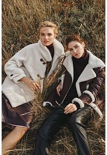 Шуба из овечьей шерсти Virtuale Fur Collection