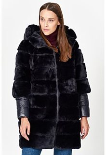 Шуба из меха кролика с комбинированными рукавами Virtuale Fur Collection
