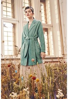 Замшевое пальто Alena Akhmadullina x Снежная Королева