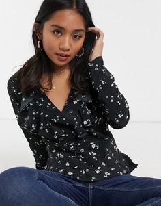 Черная блузка с оборками и цветочным принтом Miss Selfridge-Черный