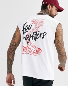 Oversize-футболка без рукавов с принтом \"Foo Fighters\" ASOS DESIGN-Белый