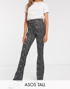 Монохромные расклешенные брюки с цветочным принтом ASOS DESIGN Tall-Мульти