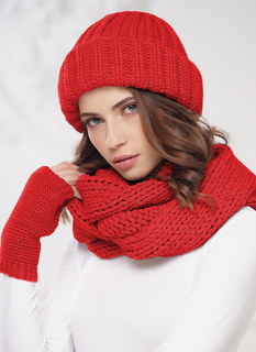 Шапка женская Siberika 1017/46 красная 54-56