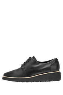 Полуботинки женские Clarks 26139075 черные 7 UK