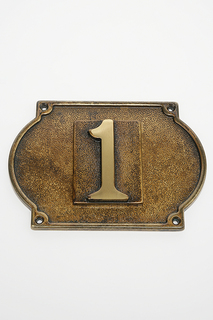 Цифра на дверь и подложка Stilars