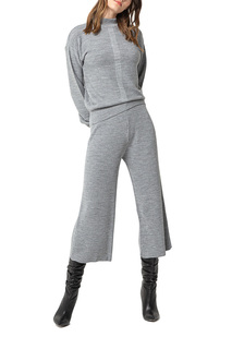 Комплект: свитер, брюки BGN