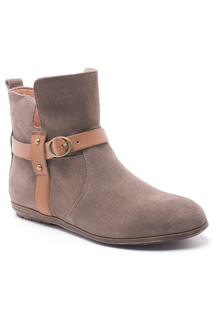 boots Roobins
