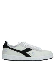 Низкие кеды и кроссовки Diadora