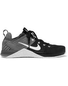 Низкие кеды и кроссовки Nike