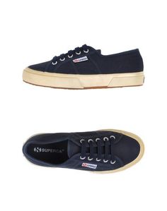 Низкие кеды и кроссовки Superga