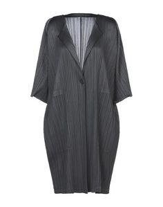 Легкое пальто Pleats Please Issey Miyake