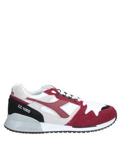 Низкие кеды и кроссовки Diadora