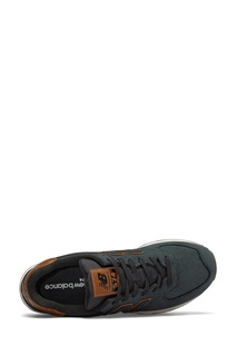 Темно-зеленые кроссовки New Balance