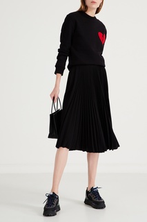 Черный джемпер с красным сердцем Msgm