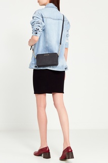 Черная сумка Crossbodies с золотистой цепочкой Michael Michael Kors