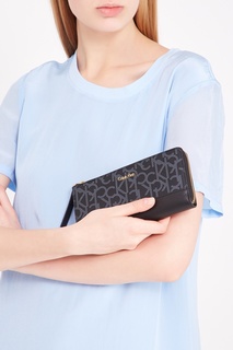 Серый кошелек с монограммами Calvin Klein