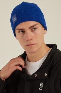 Синяя шапка с нашивкой Adidas