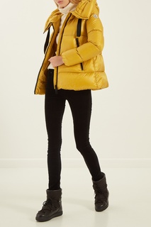 Желтая куртка с контрастной отделкой Moncler