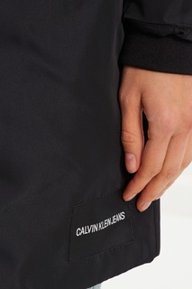 Черная куртка на молнии Calvin Klein