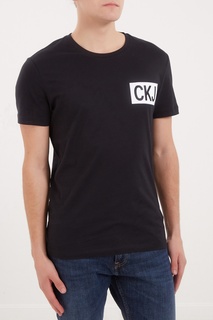 Черная футболка с логотипом Calvin Klein