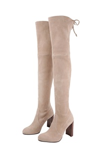 Бежевые ботфорты из замши Carolyn Stuart Weitzman