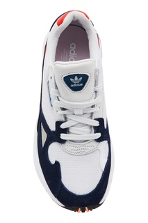 Красно-сине-белые кроссовки Falcon Adidas