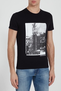 Черная футболка с фотопринтом Calvin Klein