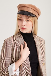 Бежевая кепка Ruslan Baginskiy