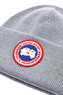 Серая шапка бини с нашивкой Arctic Canada Goose