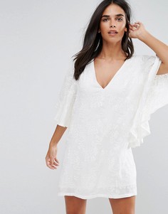 Платье-кимоно с V-образным вырезом Traffic People-Белый