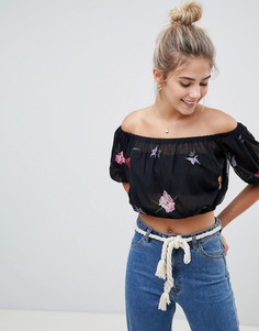 Сетчатый кроп-топ с открытыми плечами и вышивкой ASOS DESIGN-Черный