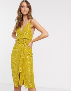 Платье миди на бретельках с запахом и пайетками ASOS DESIGN-Желтый