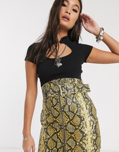Черный топ в рубчик Topshop