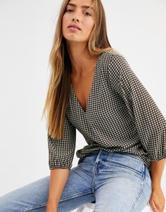 Топ в клетку с V-образным вырезом Vila-Мульти