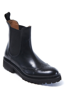 boots British passport