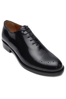 shoes British passport