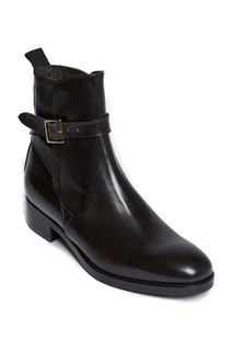 booties British passport