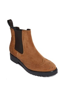 half boots British passport
